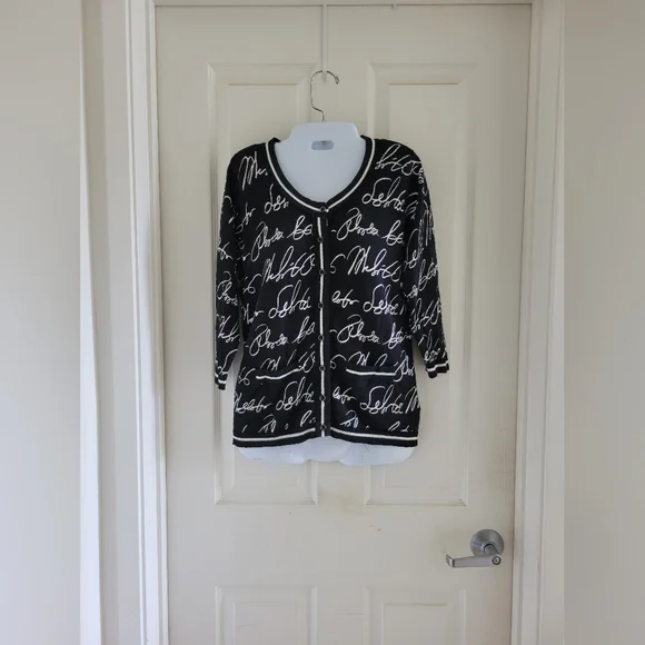7th Avenue | Cute Black/White Script 3/4 Sleeve Knit Cardigan (SIZE M) - Picture 13 of 13